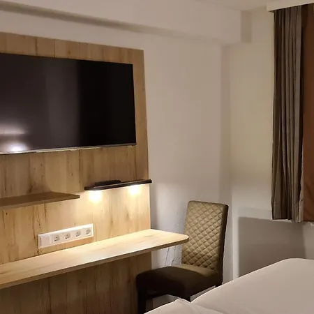 Conditorei Cafe Baier Hotel 3*