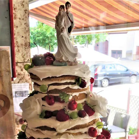 Szálloda Conditorei Cafe Baier