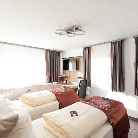 Conditorei Cafe Baier Szálloda Schömberg