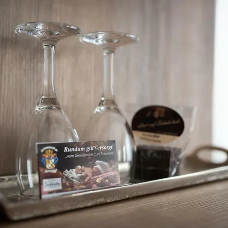 Conditorei Cafe Baier Szálloda Schömberg